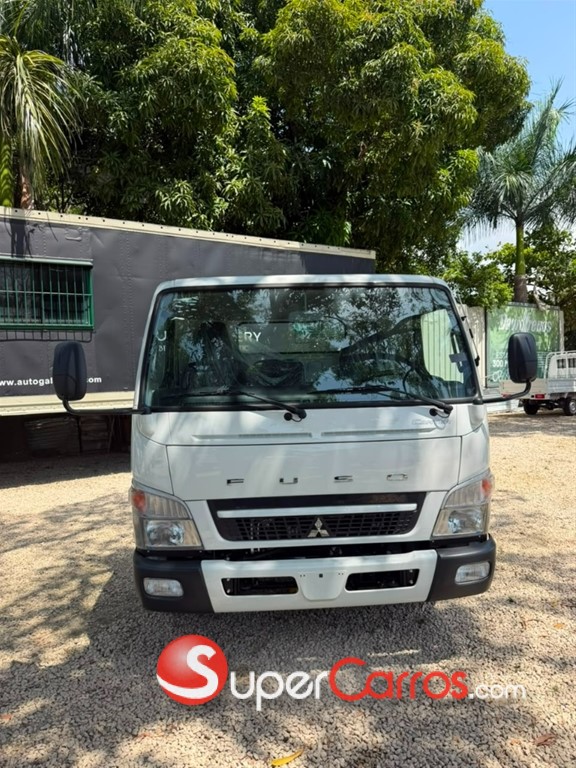 2027 Mitsubishi Motors Canter Chassis 14 pies — foto 2 / 12