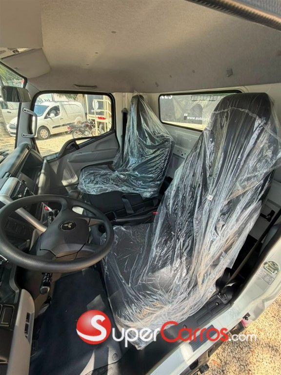 2027 Mitsubishi Motors Canter Chassis 14 pies — foto 12 / 12