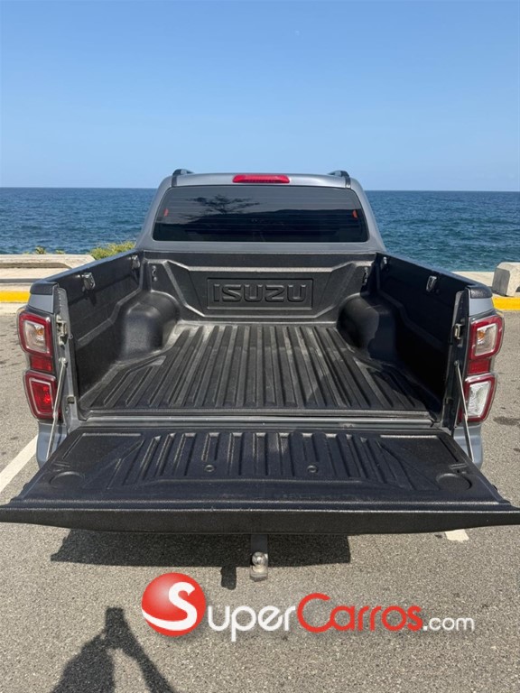 2024 Isuzu DMAX LSE — foto 9 / 10