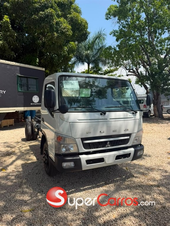 2027 Mitsubishi Motors Canter Chassis 16 Pies