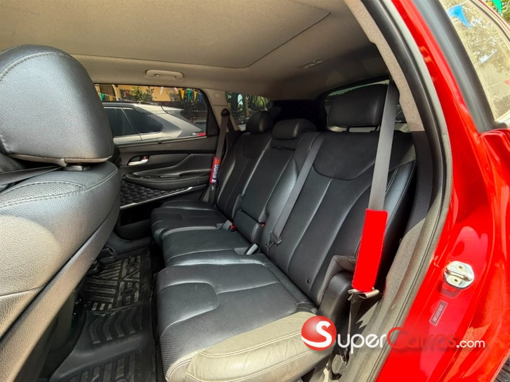 2020 Hyundai Santa Fe SEL — foto 9 / 11