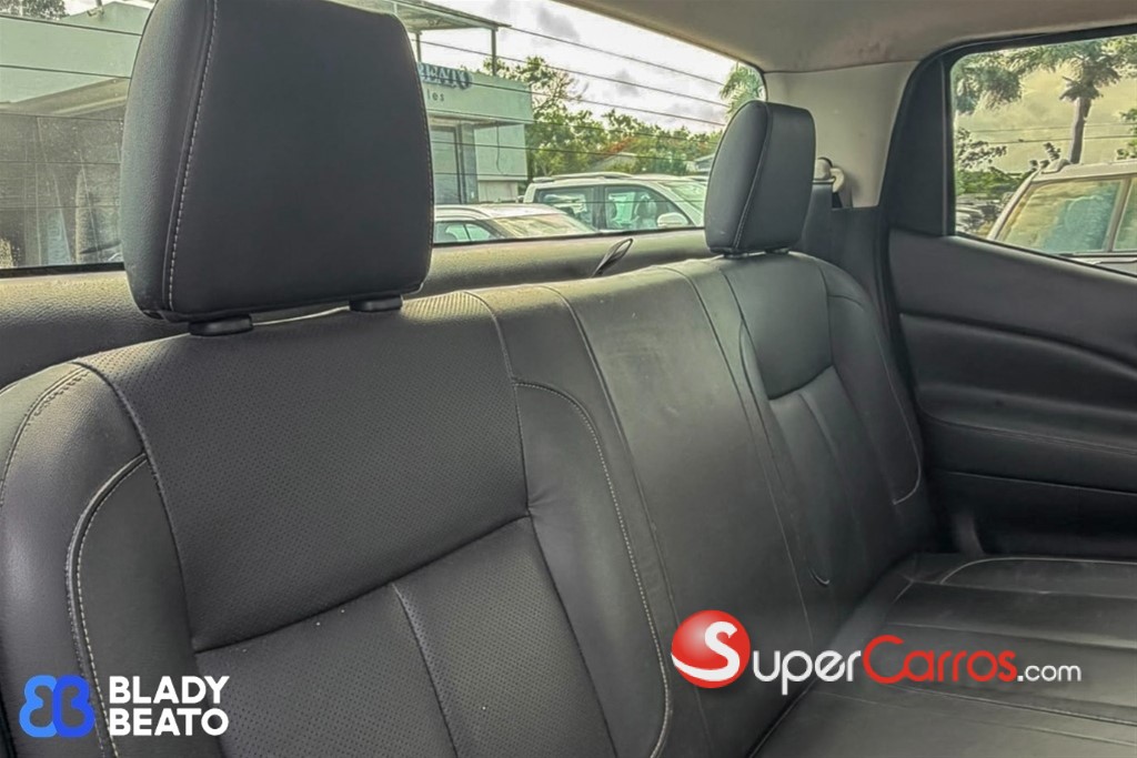 2018 Nissan Frontier LE — foto 7 / 12