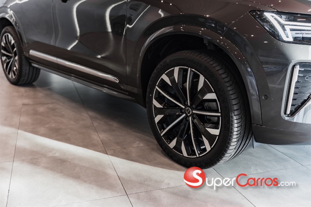2026 Volvo XC90 RE Plus — foto 4 / 12
