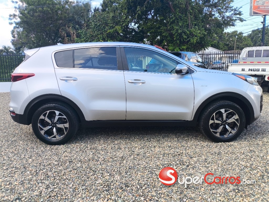 2020 Kia Sportage LX — foto 3 / 12