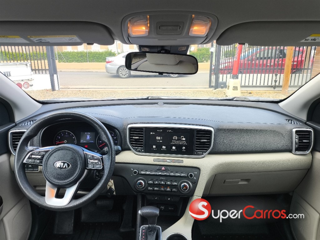 2020 Kia Sportage LX — foto 10 / 12
