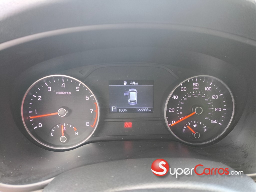2020 Kia Sportage LX — foto 11 / 12