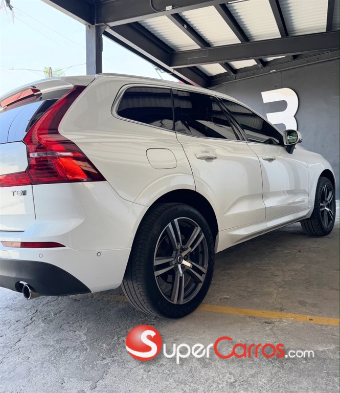 2019 Volvo XC60 Momentum T5 — foto 4 / 11