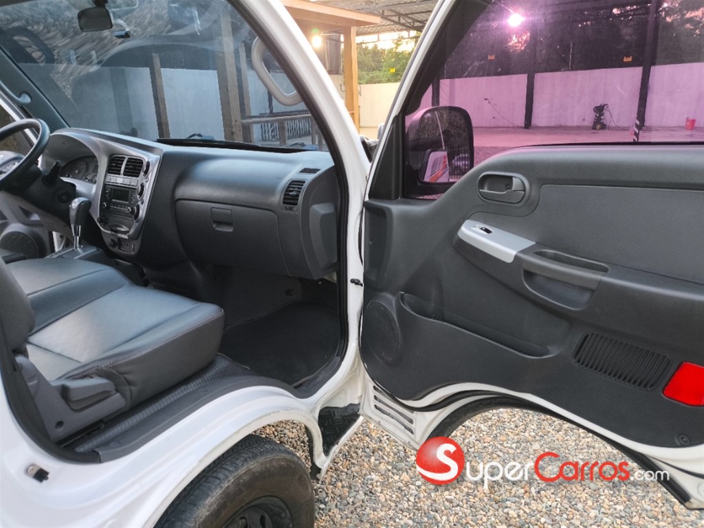 2018 Kia Bongo III — foto 9 / 11