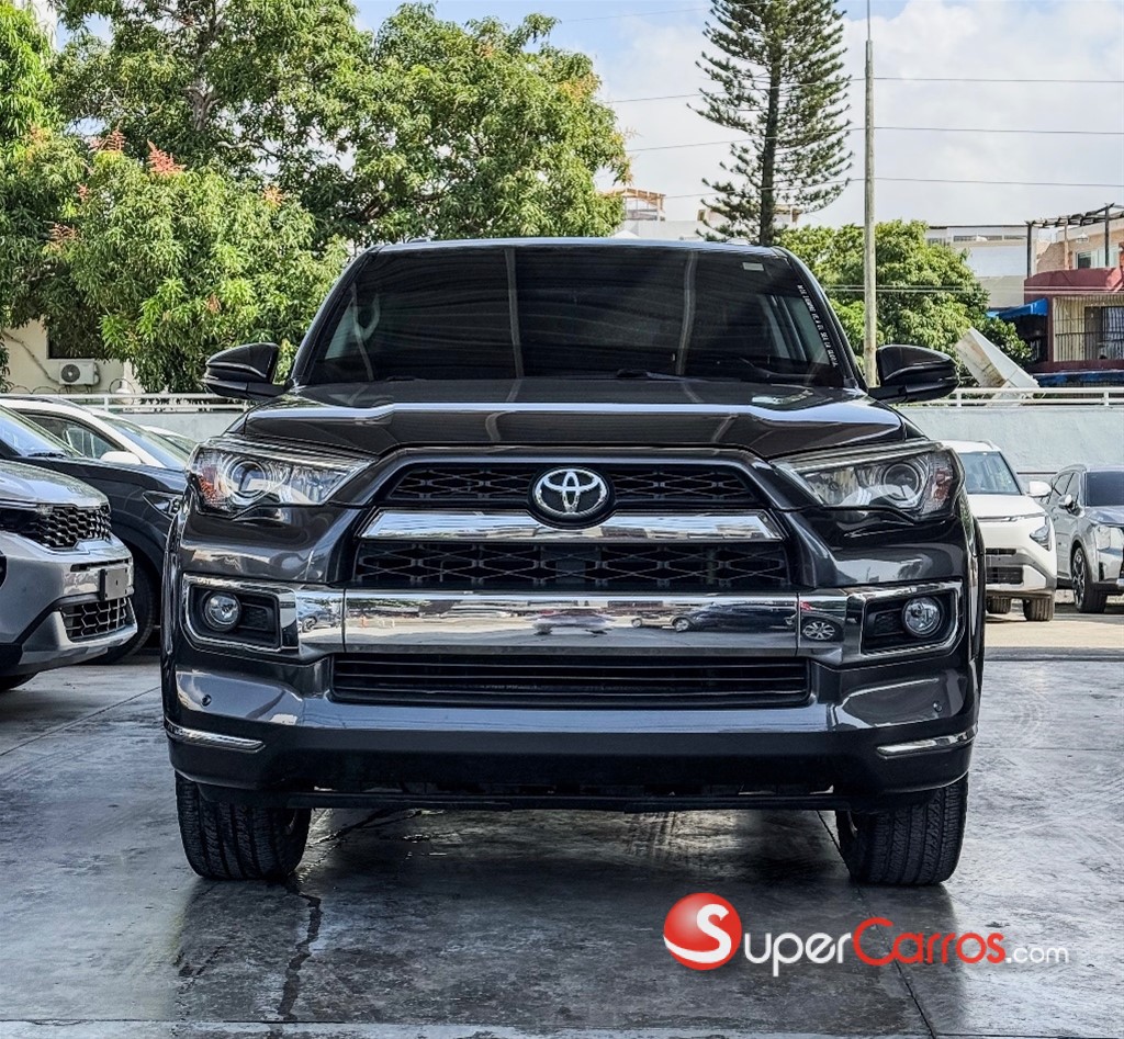 2016 Toyota 4 Runner Limited — foto 6 / 8