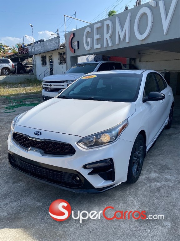2021 Kia Forte GT Line — foto 2 / 10