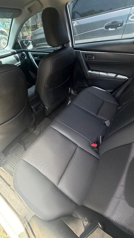 2019 Toyota Corolla LE Plus — foto 4 / 4