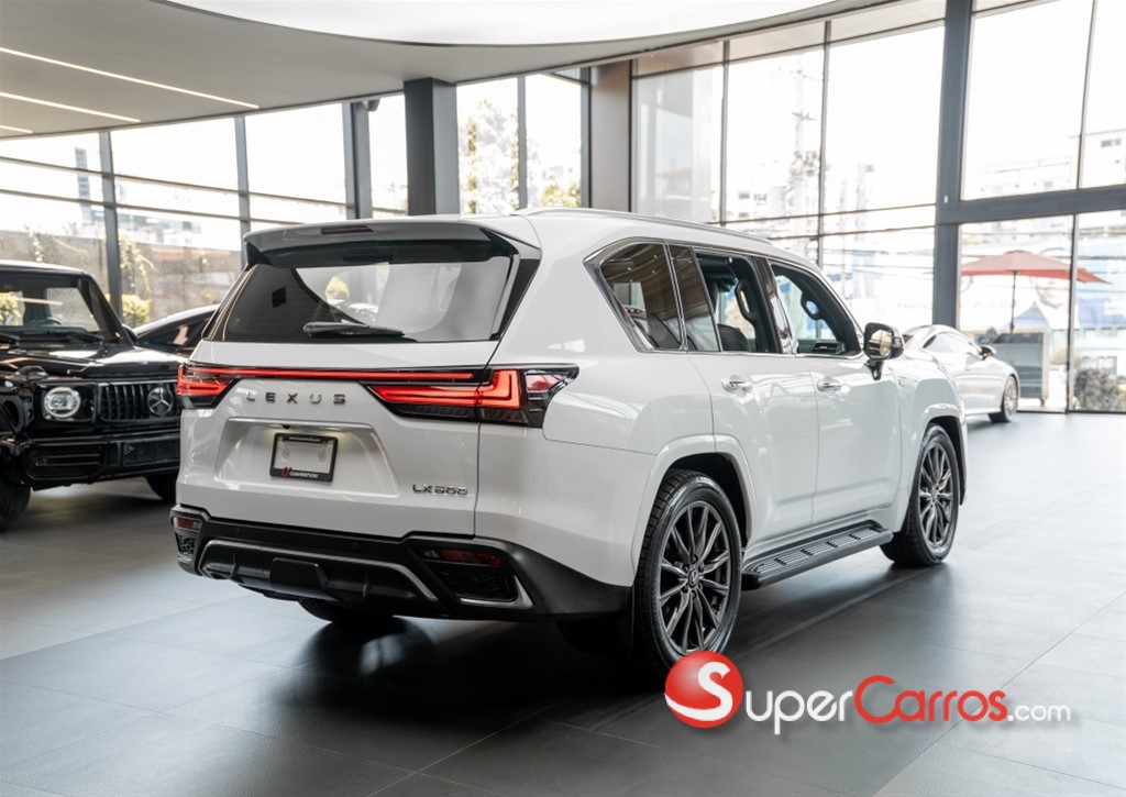 2024 Lexus LX 600 Sport — foto 7 / 11