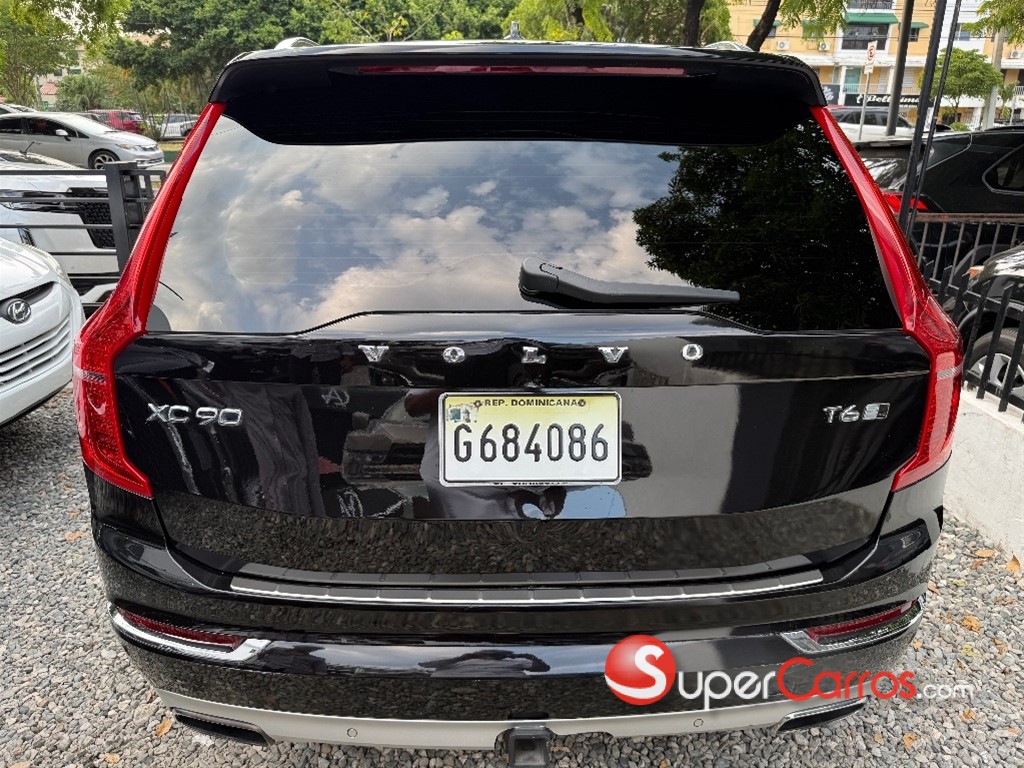 2018 Volvo XC90 Inscription T6 — foto 7 / 12