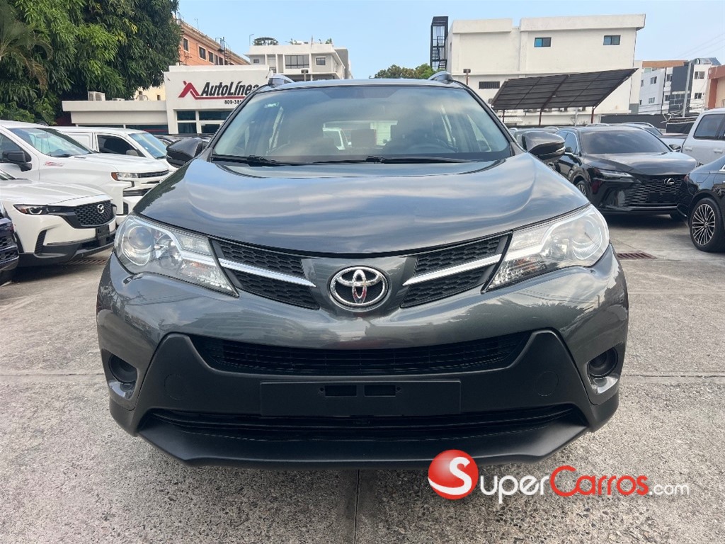 2015 Toyota RAV4 LE — foto 2 / 12