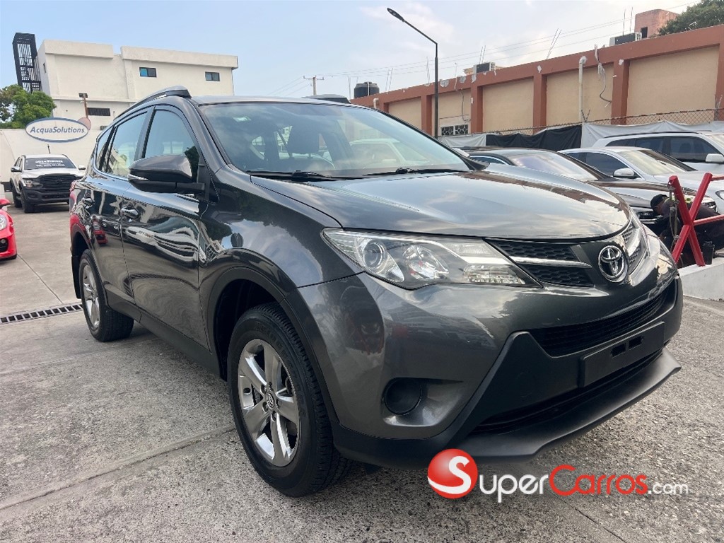 2015 Toyota RAV4 LE — foto 3 / 12