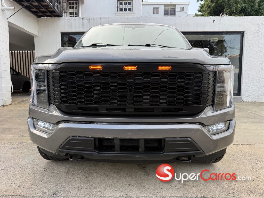 2021 Ford F 150 STX — foto 2 / 9