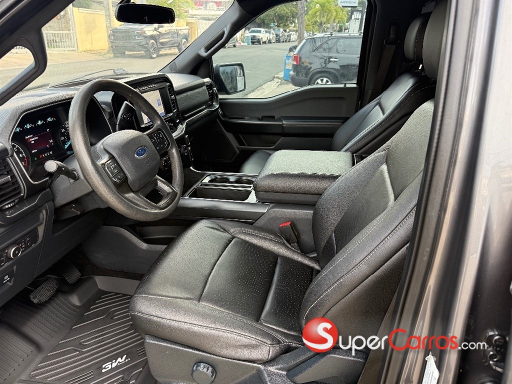 2021 Ford F 150 STX — foto 8 / 9