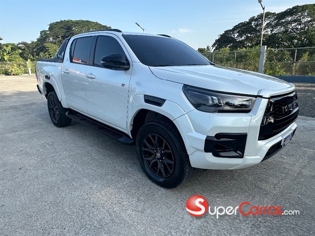 2023 Toyota Hilux GR Sport