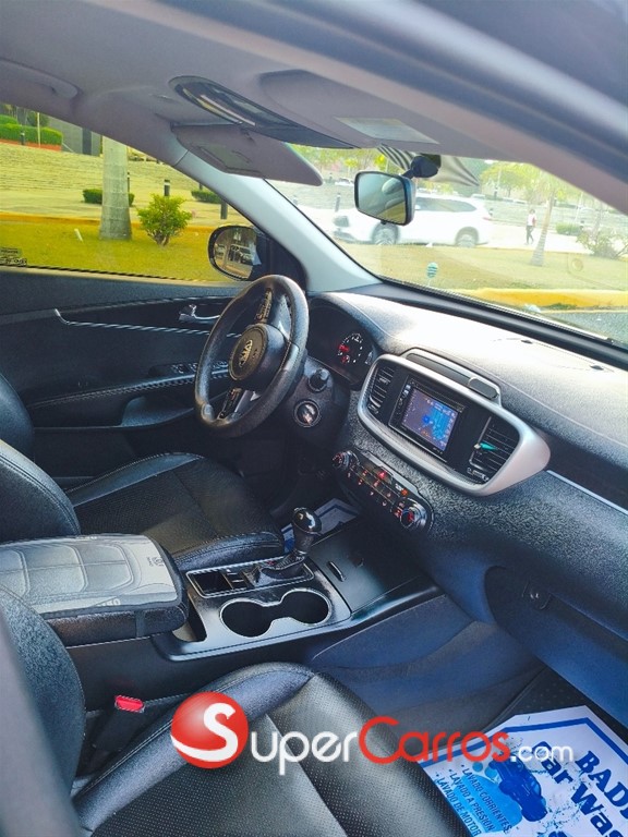 2016 Kia Sorento EX — foto 4 / 12