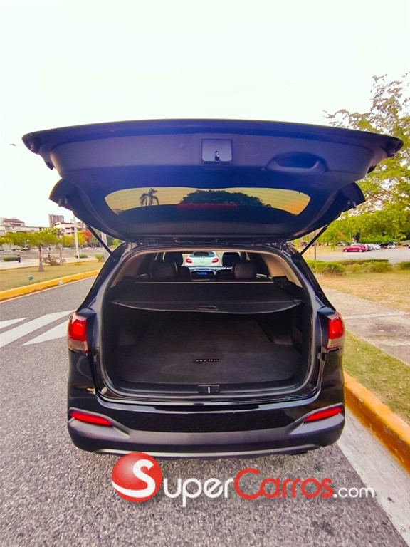 2016 Kia Sorento EX — foto 8 / 12