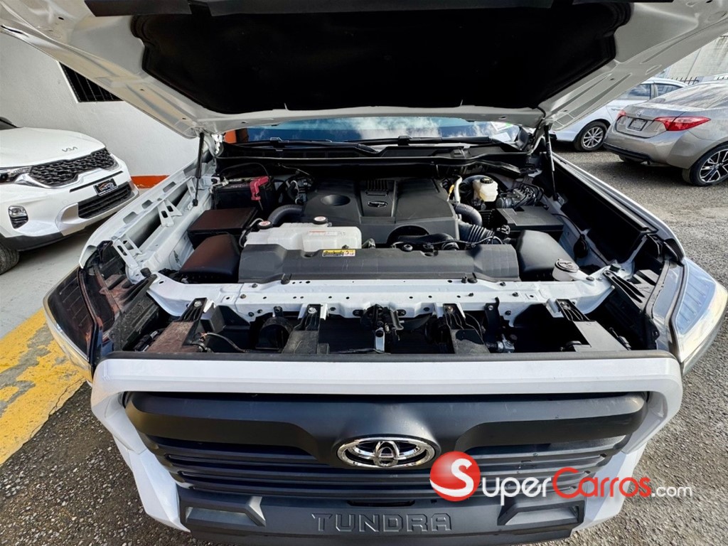 2022 Toyota Tundra SR5 — foto 10 / 11