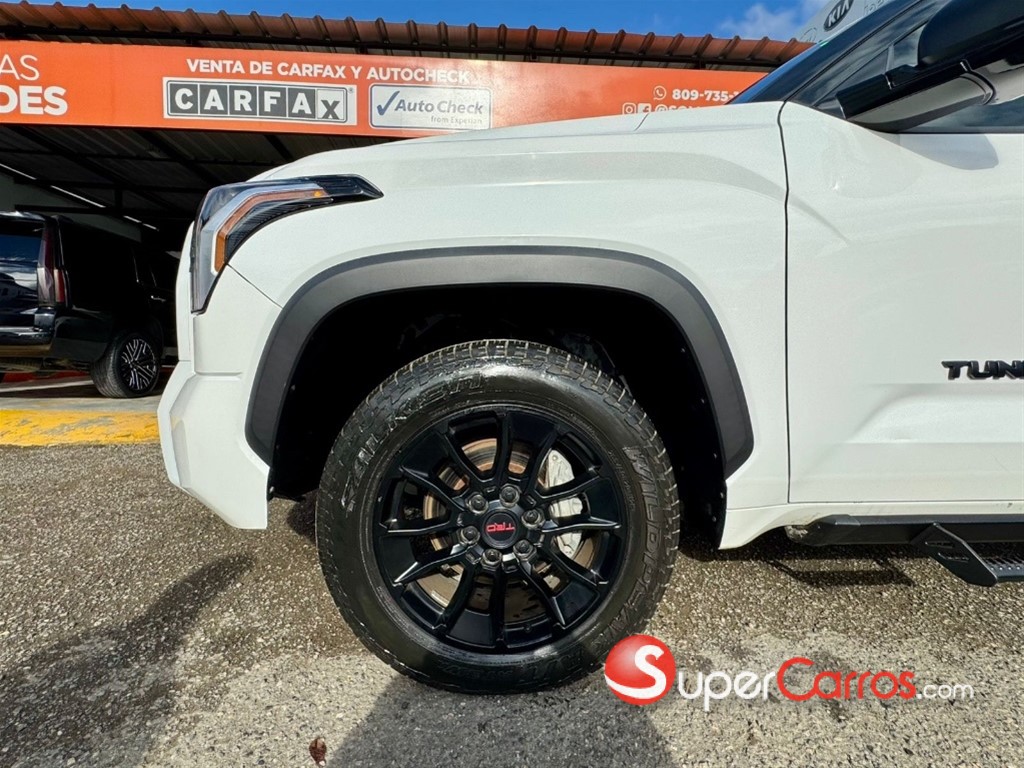 2022 Toyota Tundra SR5 — foto 11 / 11