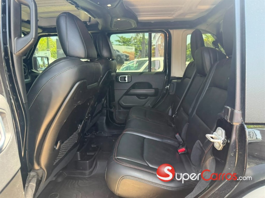 2024 Jeep Wrangler Rubicon — foto 8 / 10