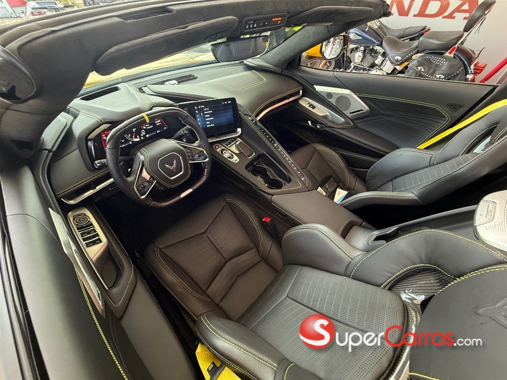 2025 Chevrolet Corvette Z06 — foto 9 / 12