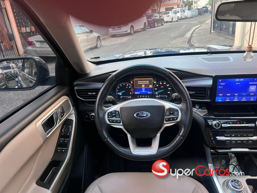 2021 Ford Explorer Limited — foto 7 / 10