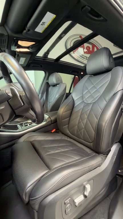 2024 BMW X 5 XDRIVE 40i M PACKAGE — foto 2 / 12