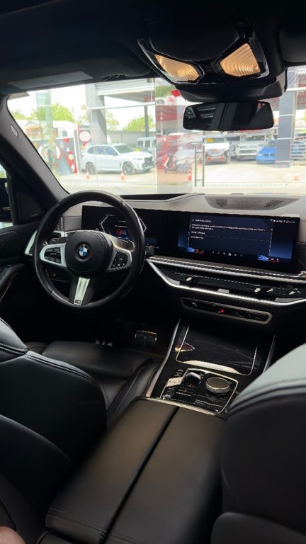 2024 BMW X 5 XDRIVE 40i M PACKAGE — foto 3 / 12