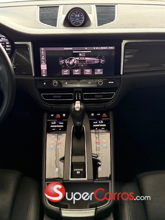 2022 Porsche Macan — foto 7 / 10