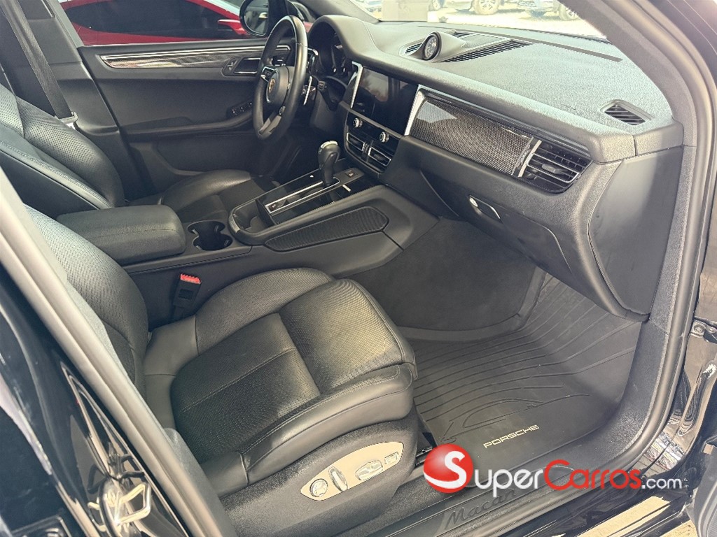 2022 Porsche Macan — foto 9 / 10