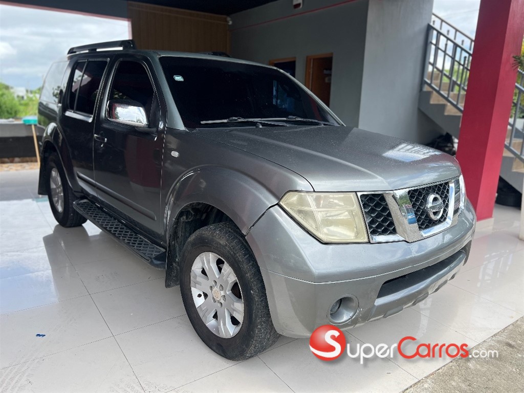 2006 Nissan Pathfinder — foto 3 / 11
