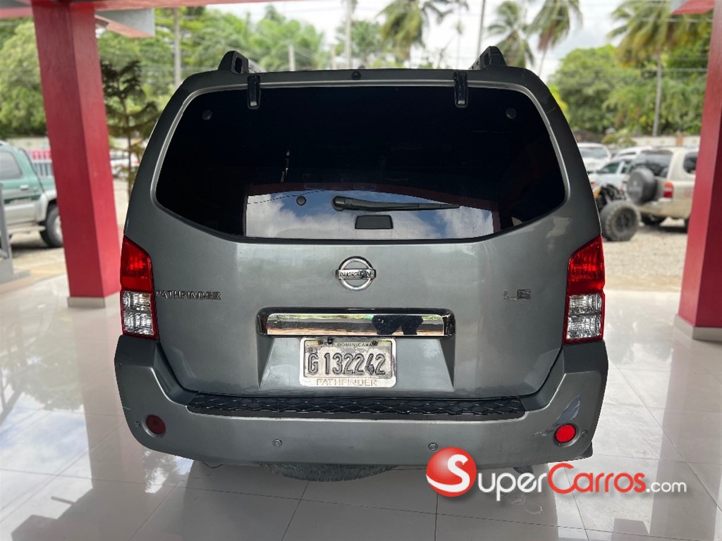 2006 Nissan Pathfinder — foto 8 / 11