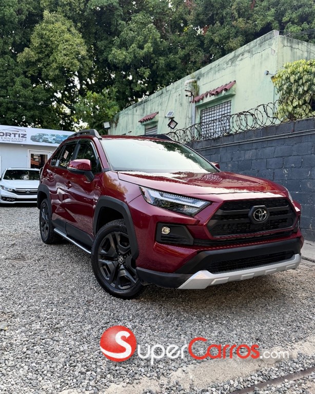 2023 Toyota RAV4 Adventure — foto 2 / 10
