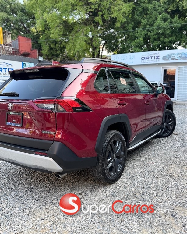 2023 Toyota RAV4 Adventure — foto 5 / 10