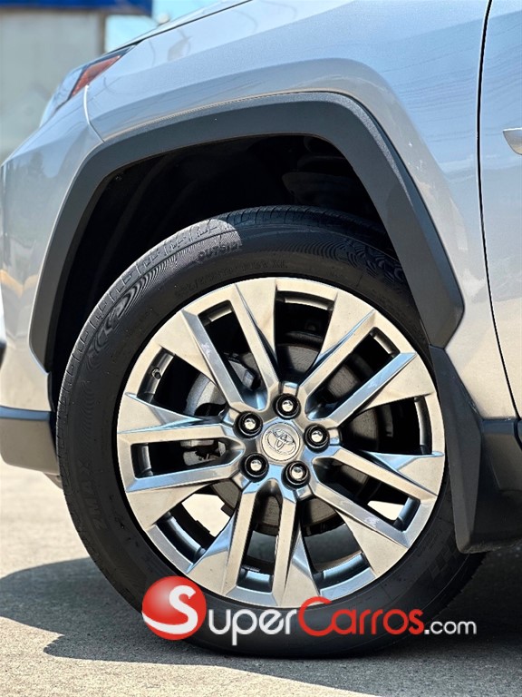 2023 Toyota RAV4 LE — foto 2 / 12