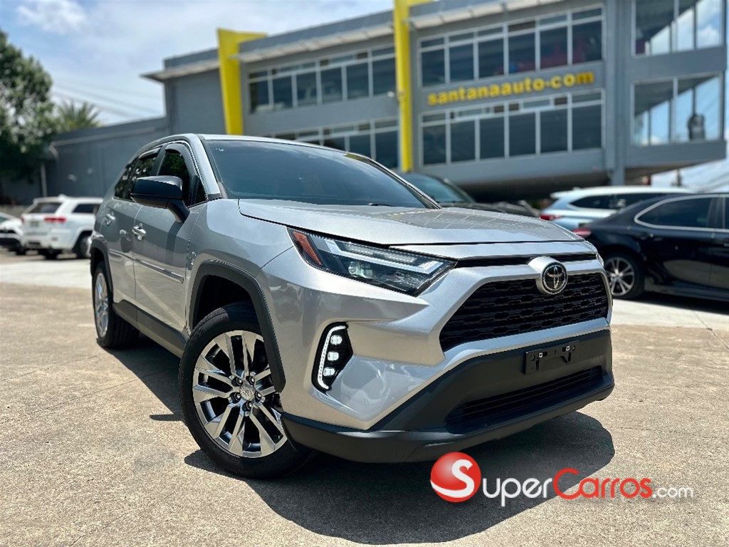 2023 Toyota RAV4 LE — foto 5 / 12