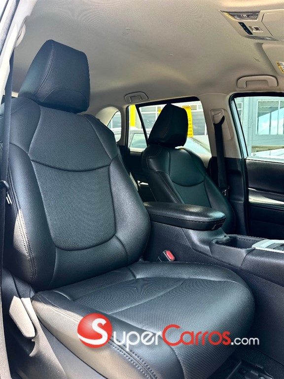2023 Toyota RAV4 LE — foto 10 / 12