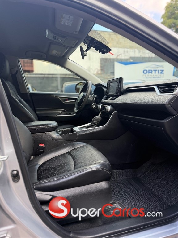 2022 Toyota RAV4 LE PLUS — foto 7 / 7