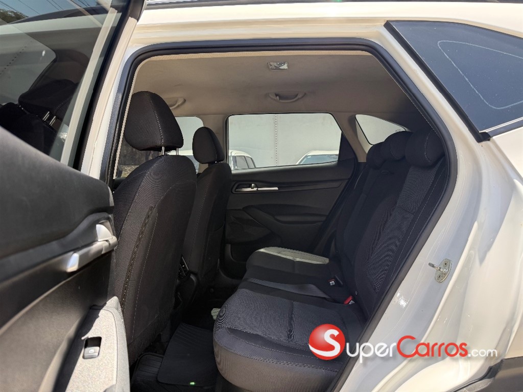 2023 Kia Seltos — foto 7 / 10