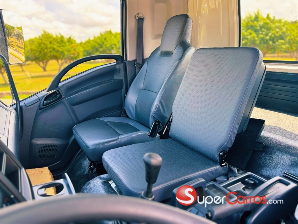 2027 Isuzu FTR 21 Pies — foto 10 / 12