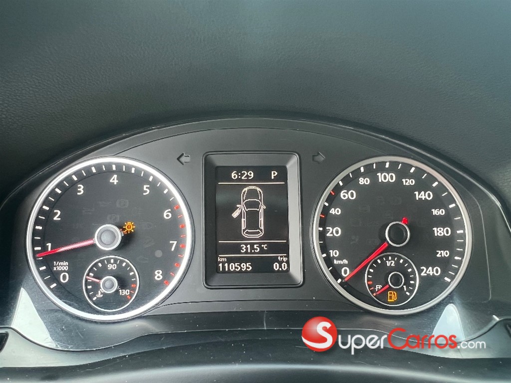2016 Volkswagen Tiguan TSI Bluemotion — foto 12 / 12