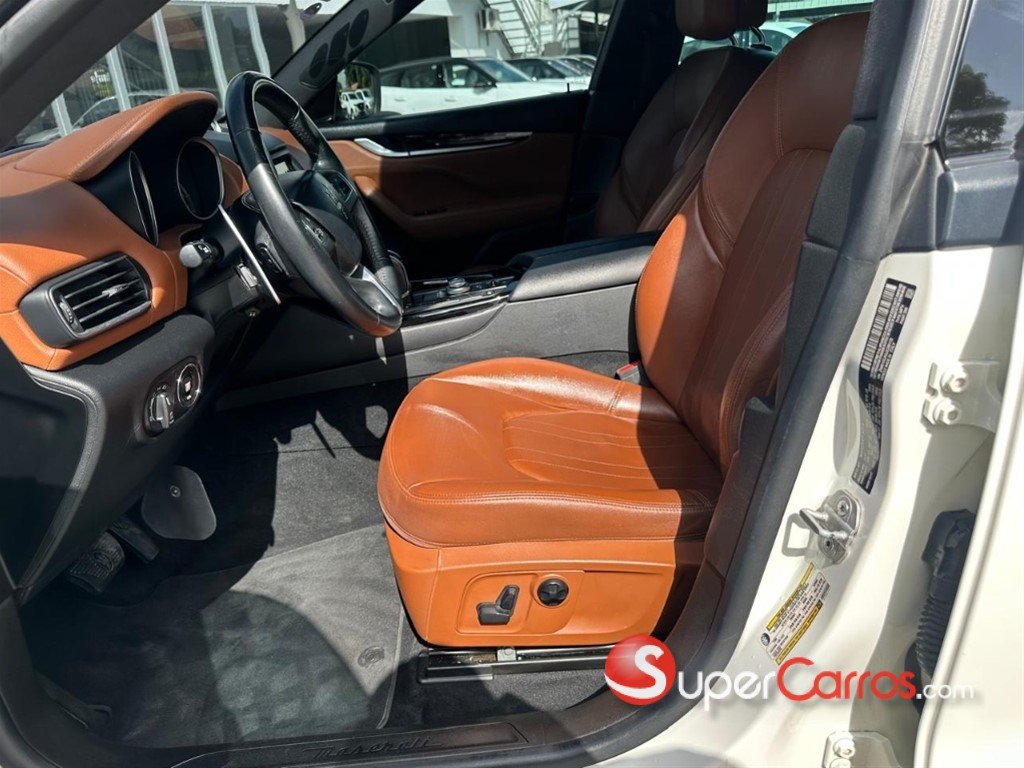 2018 Maserati Levante — foto 9 / 12