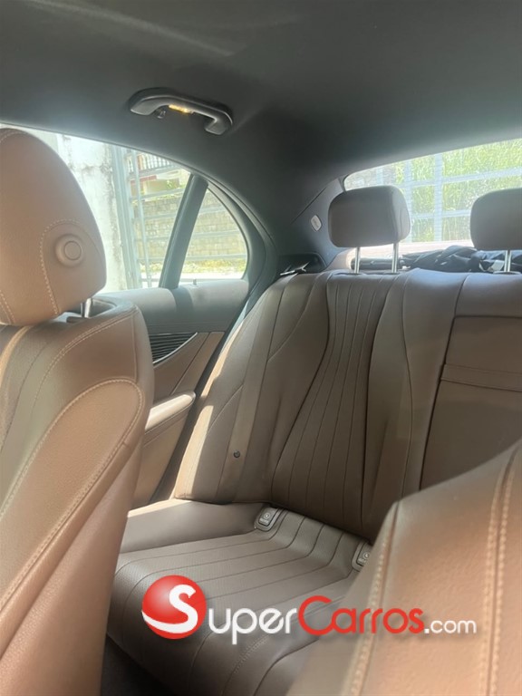 2017 Mercedes-Benz Clase E — foto 3 / 6