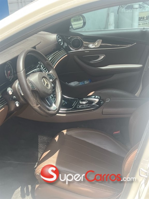 2017 Mercedes-Benz Clase E — foto 4 / 6