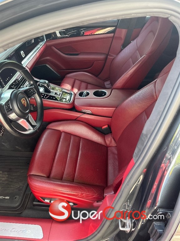 2017 Porsche Panamera Turbo — foto 6 / 8