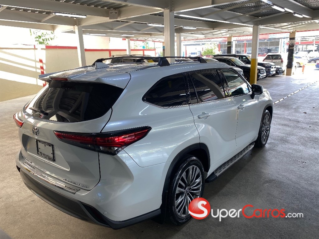 2022 Toyota Highlander Platinum — foto 6 / 12