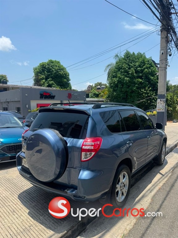 2010 Toyota RAV4 — foto 12 / 12